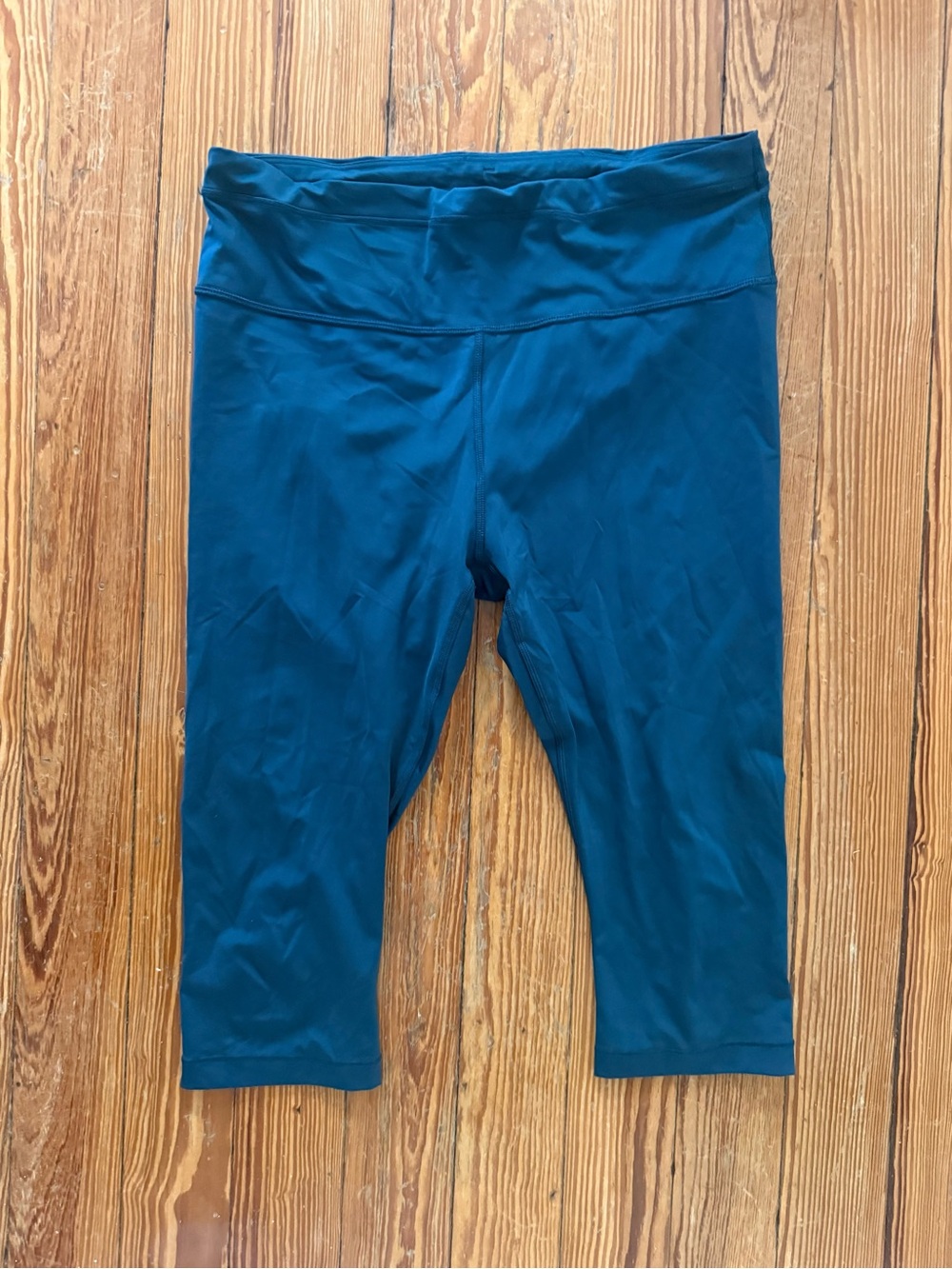 Athleta Women's Accelerate Crop Leggings Teal Size L EUC